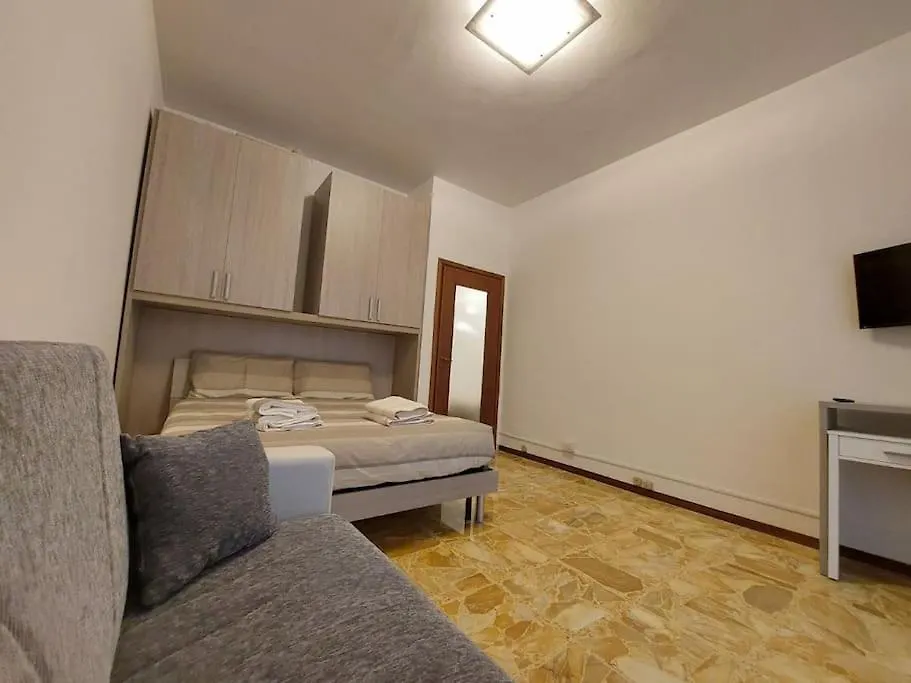 Апартаменты Loft Бергамо 0*,  Италия